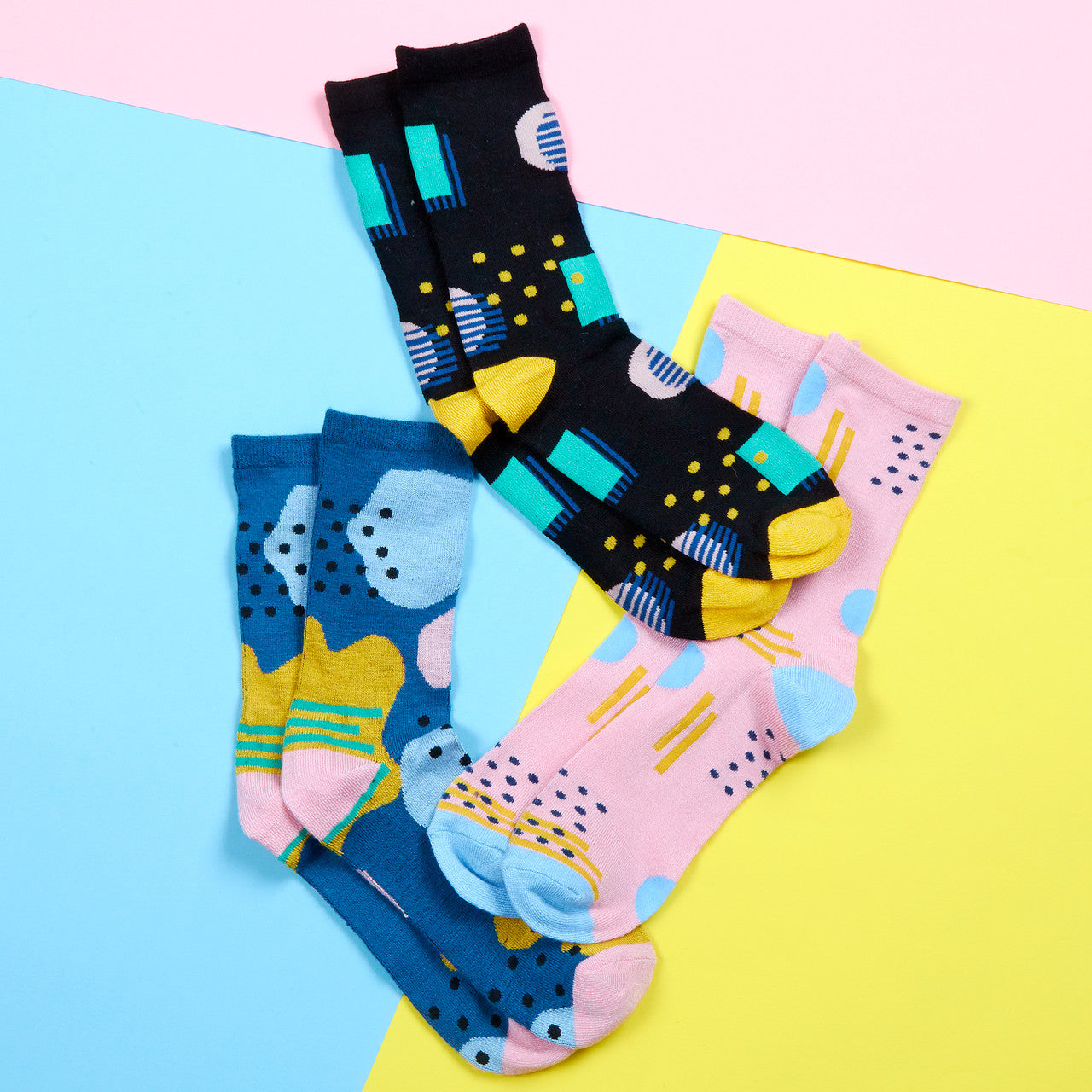 Girls Novelty Abstract Pastel Bamboo Socks Coral - 3 Pairs